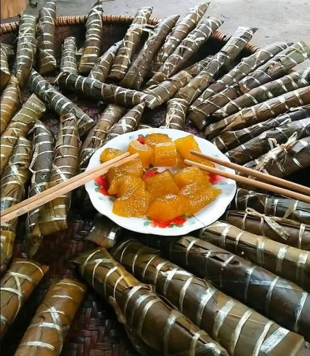 Bánh gio màu vàng đặc sản ẩm thực Vĩnh Phúc