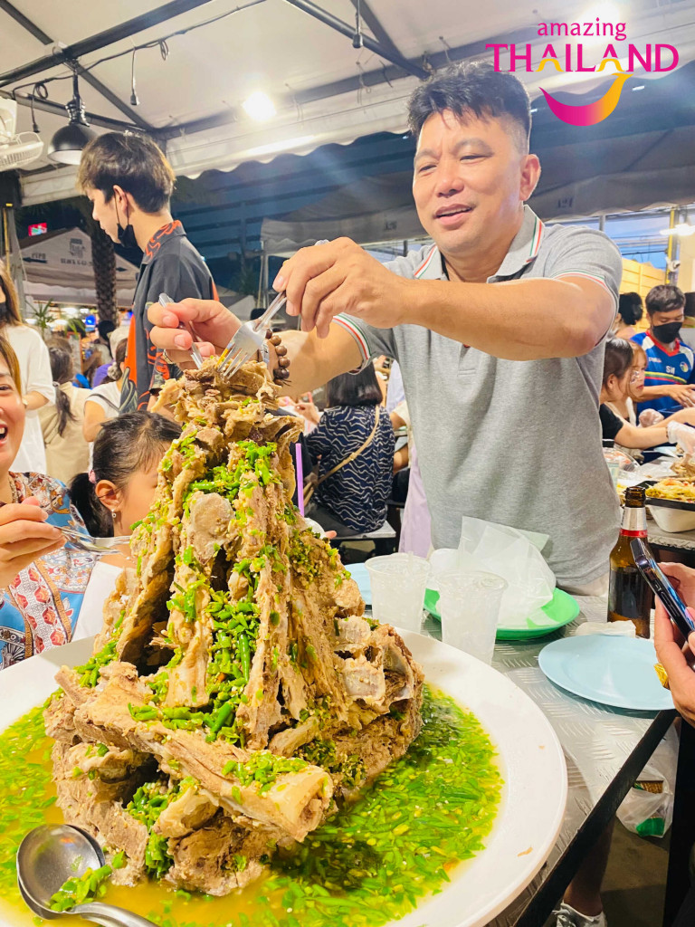 Sườn cay Laeng Saeb món ăn Bangkok Sườn cay Laeng Saeb món ăn Bangkok