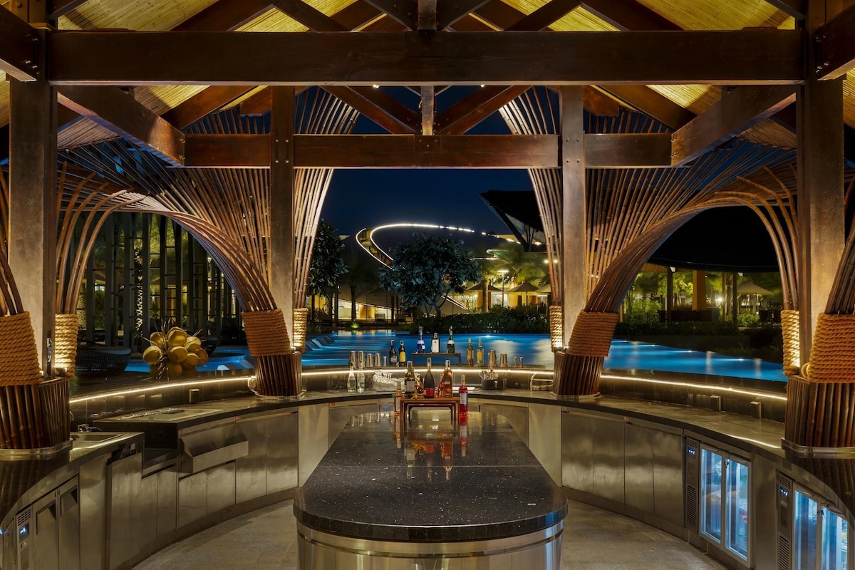 Quầy bar đầy phong cách tại Amigo Sol Phan Thiết