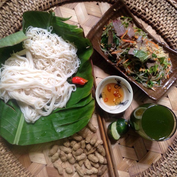 Đặc sản quê Quang Hải như tương Việt Hùng, đậu phụ làng Chài