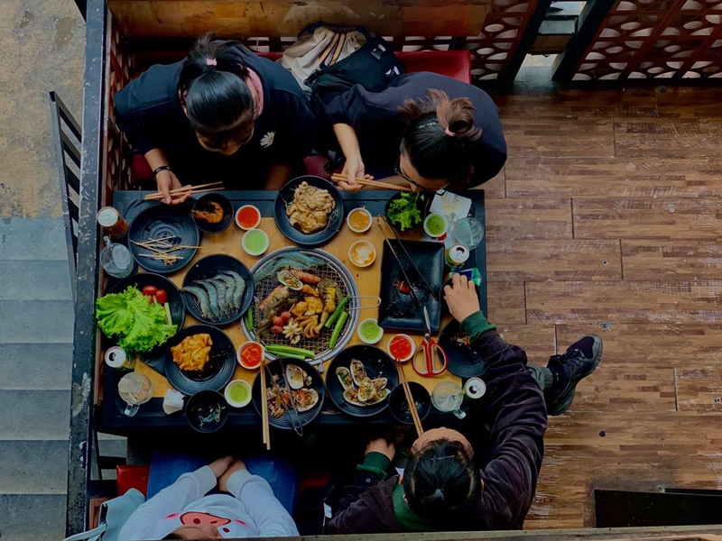 an het quan nuong BBQ Da Lat voi 10 dia chi sieu chat luong ivivu 1