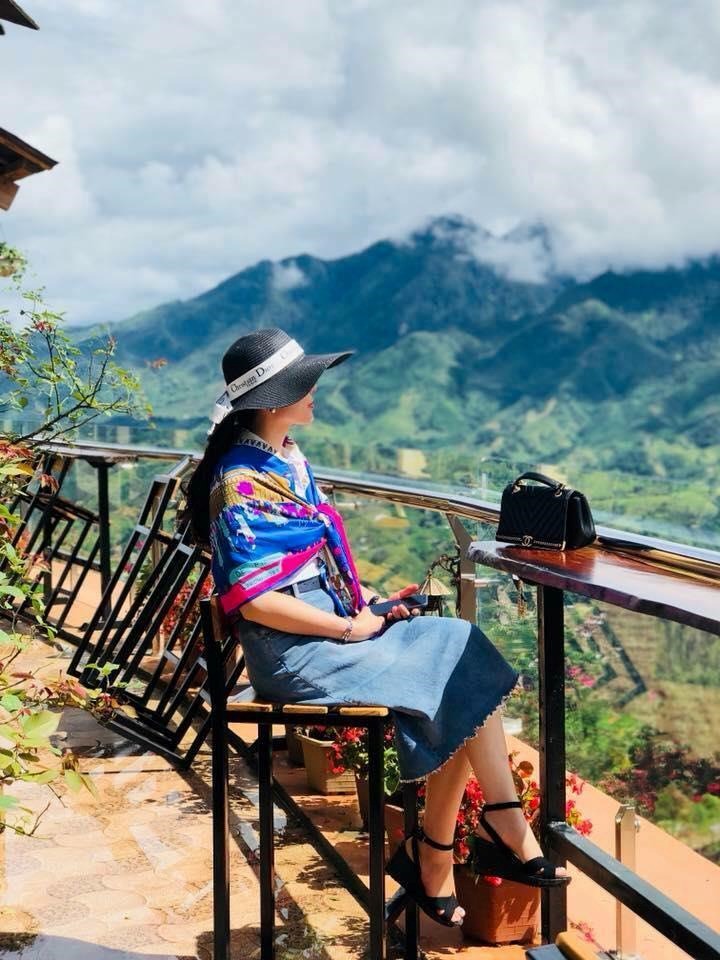 Không gian nhà hàng Song Nhi Sa Pa Không gian nhà hàng Song Nhi Sa Pa
