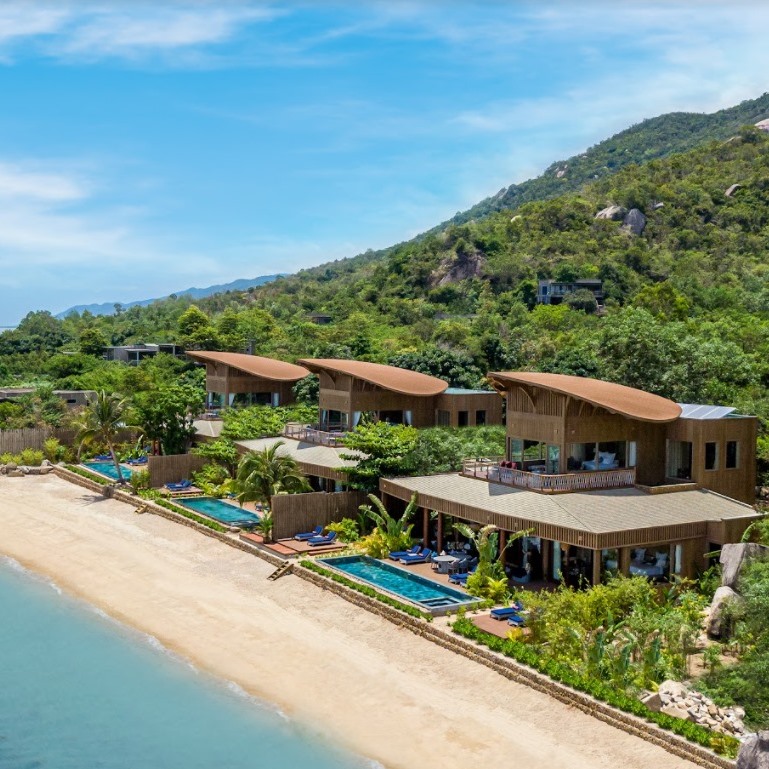 Cầu cảng độc đáo đón khách tại An Lâm resort Ninh Vân Bay Cầu cảng độc đáo đón khách tại An Lâm resort Ninh Vân Bay
