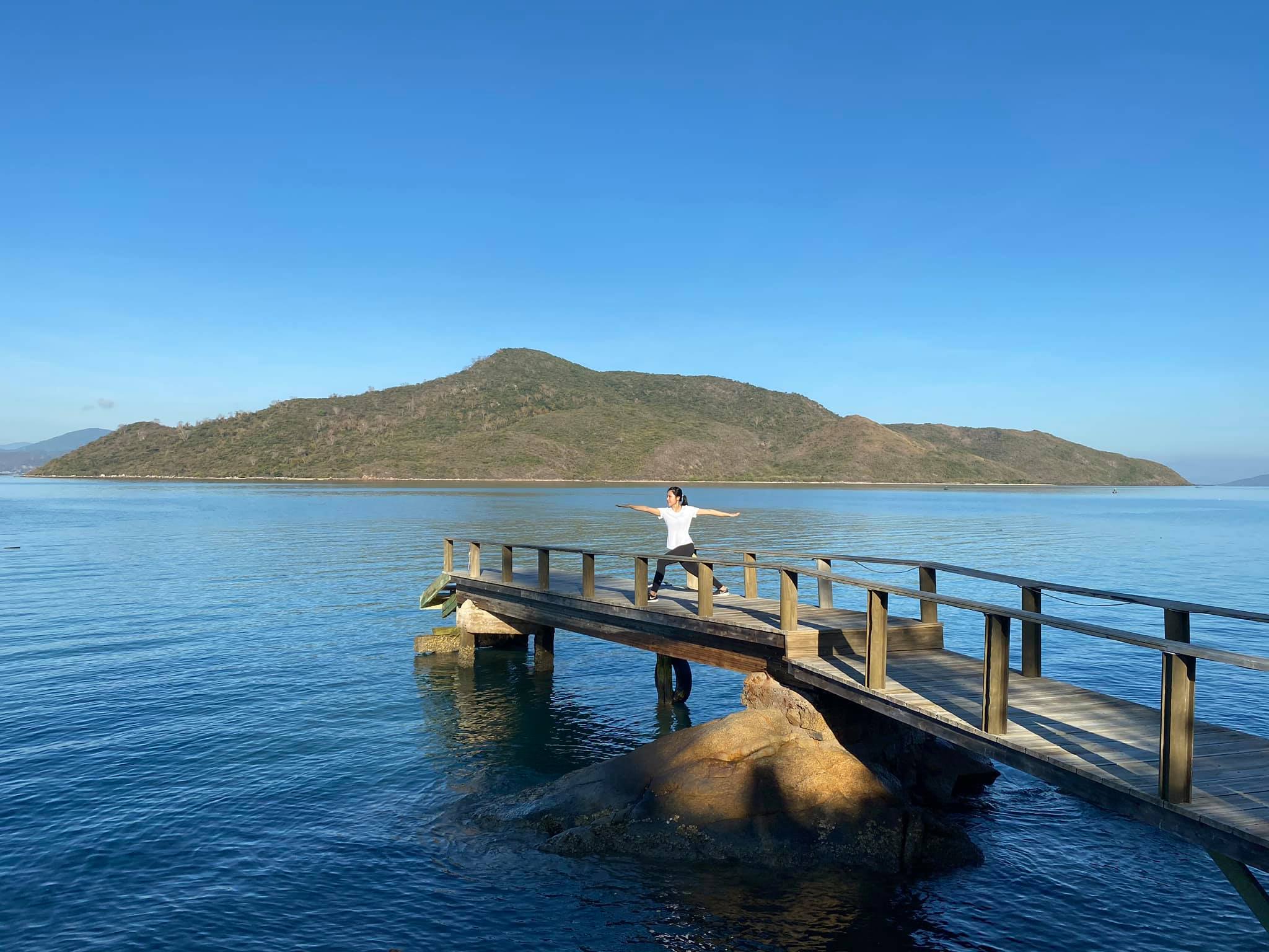 Hoạt động chèo kayak tại An Lâm Retreats Ninh Vân Bay