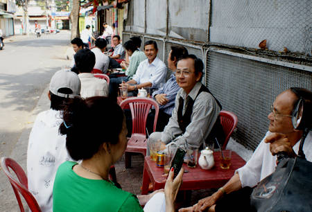 Ăn sáng Sài Gòn tại gánh hàng vỉa hè Ăn sáng Sài Gòn tại gánh hàng vỉa hè
