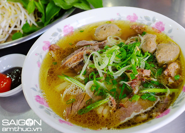 Phở Lệ - quán ăn ngon Sài Gòn