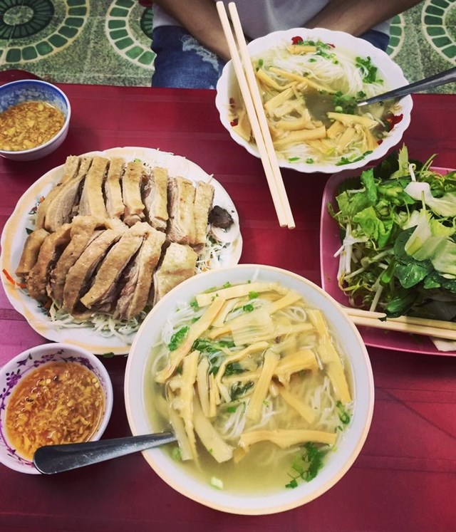 Bún măng vịt - quán ăn ngon Sài Gòn