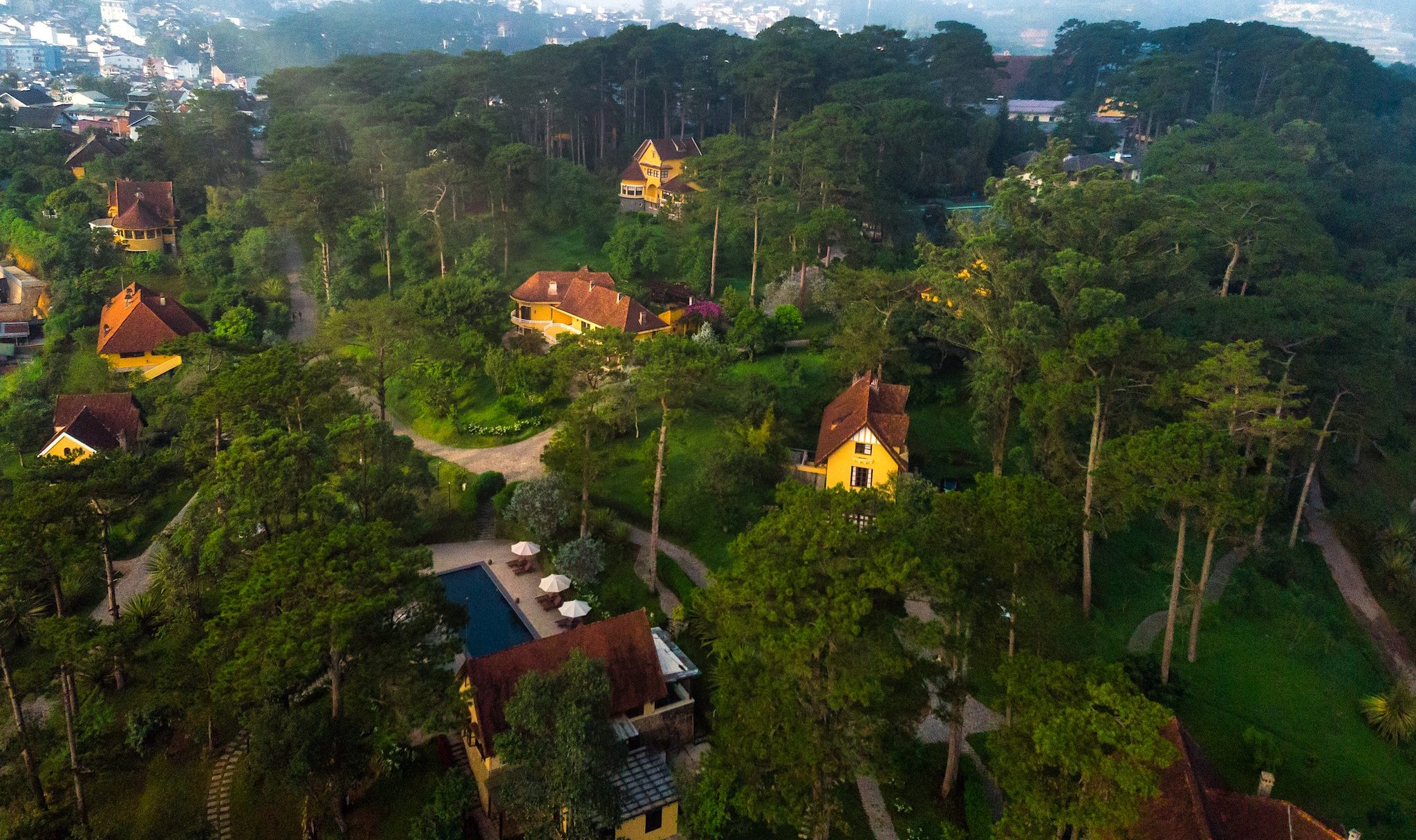 Ana Mandara Villas Dalat – resort hoài niệm giữa rừng thông