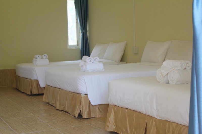 Phòng tập thể hướng biển tiện nghi tại Anami Resort Bình Ba