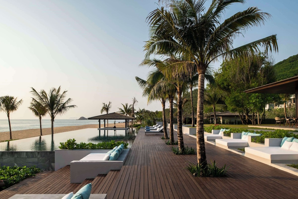 Không gian nhà hàng Anantara Quy Nhơn Villas