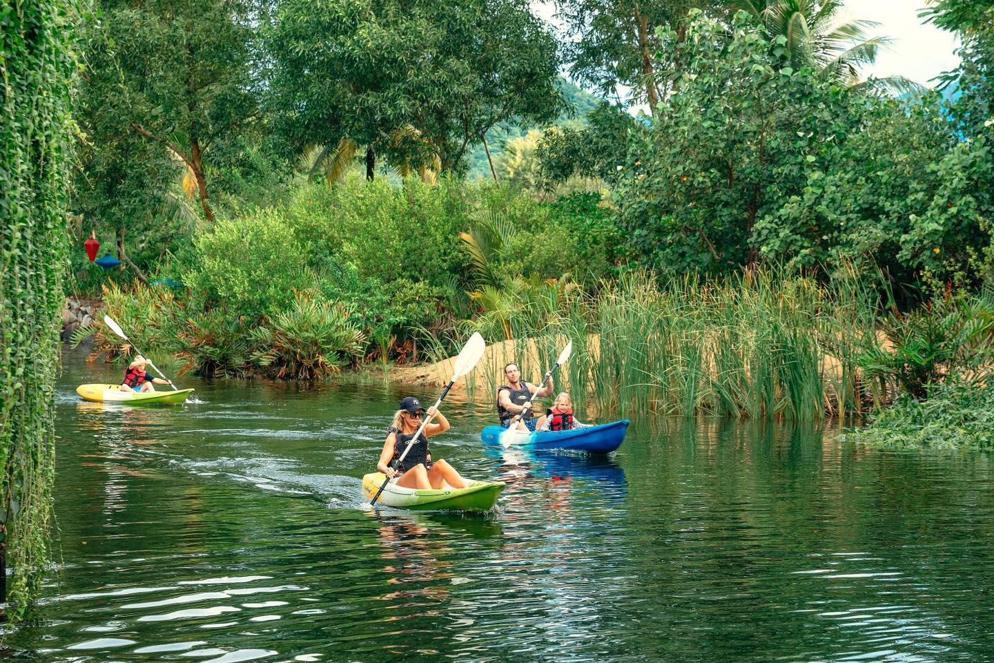 Các trò chơi thể thao ngoài trời thú vị tại Angsana Lăng Cô
