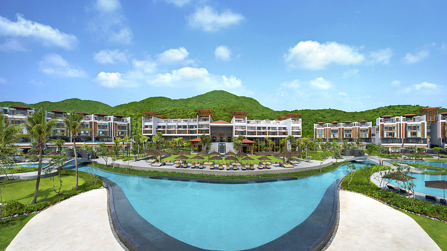 Angsana-lang-co-hue-ivivu-15