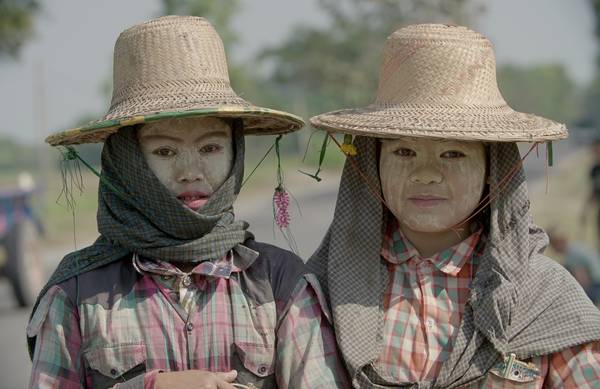 Bạn có nhận ra đất nước Myanmar với khuôn mặt của những thiếu nữ bôi Thanaka hay không?