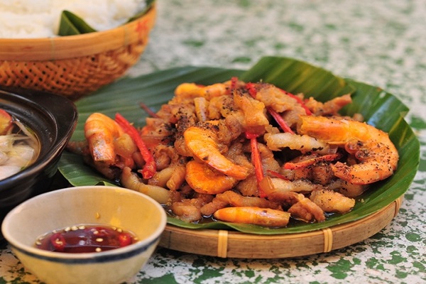 ba-chi-kho-tom-ivivu-1 ba-chi-kho-tom-ivivu-1