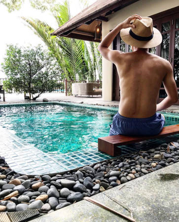 Ghế gỗ độc đáo resort gần Sài Gòn An Lâm