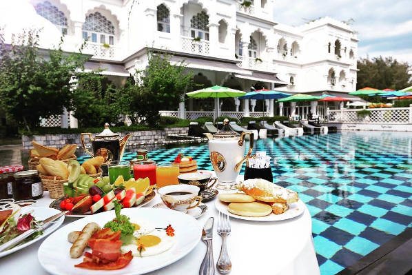 Bể bơi resort gần Sài Gòn TajmaSago