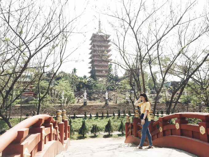 Chùa tọa lạc trên một ngọn đồi trên đường Nguyễn Viết Xuân, thành phố Pleiku. Ảnh: henlylala