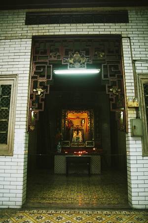 Không gian chùa Bà Thiên Hậu tại Sài Gòn