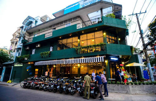 Ba quán cà phê gây ấn tượng với khách Tây ở Sài Gòn