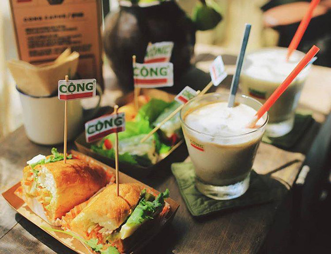 Thực đơn cà phê cốt dừa tại Cộng cà phê Seoul