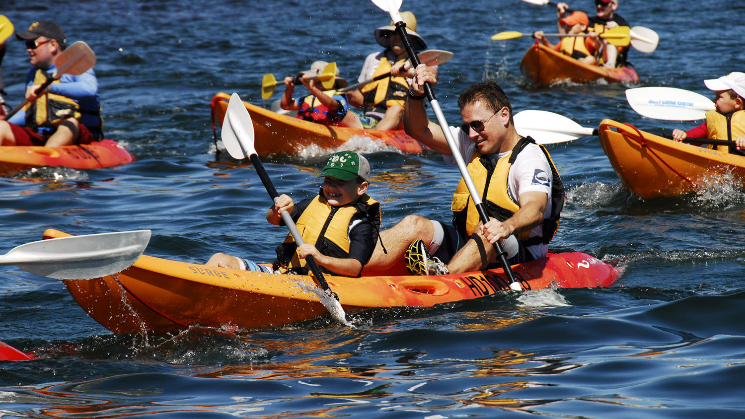 Chèo kayak khám phá bãi Ông Lang Phú Quốc