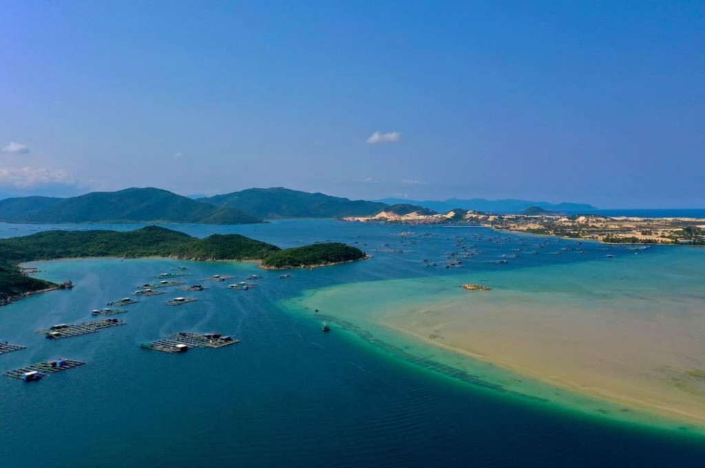 Đầm Môn. Ảnh: @cungdidulich.vn