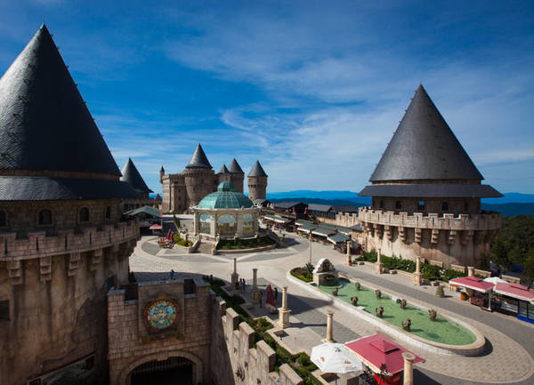 Fantasy Park Bà Nà Hills đáp ứng nhu cầu vui chơi giải trí của mọi lứa tuổi