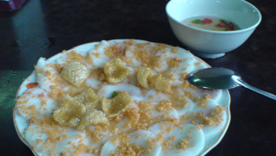 Bánh bèo chợ Búng - iVIVU.com Bánh bèo chợ Búng - iVIVU.com