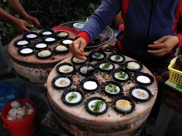 Bánh căn Ninh Thuận là món ăn đặc trưng của người Chăm Ninh Thuận
