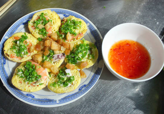 banh-can món ngon nổi tiếng Phan Thiết