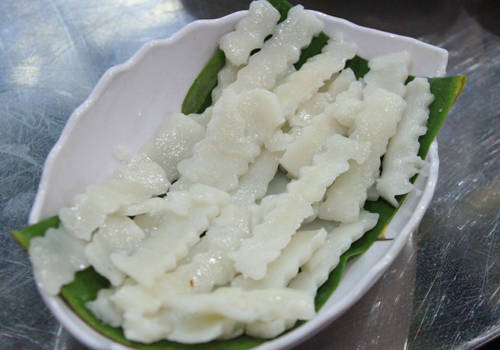 banh-canh-cha-ca-3