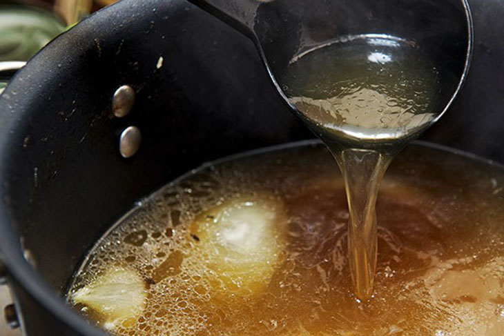 banh-canh-cha-ca-ivivu-1 banh-canh-cha-ca-ivivu-1