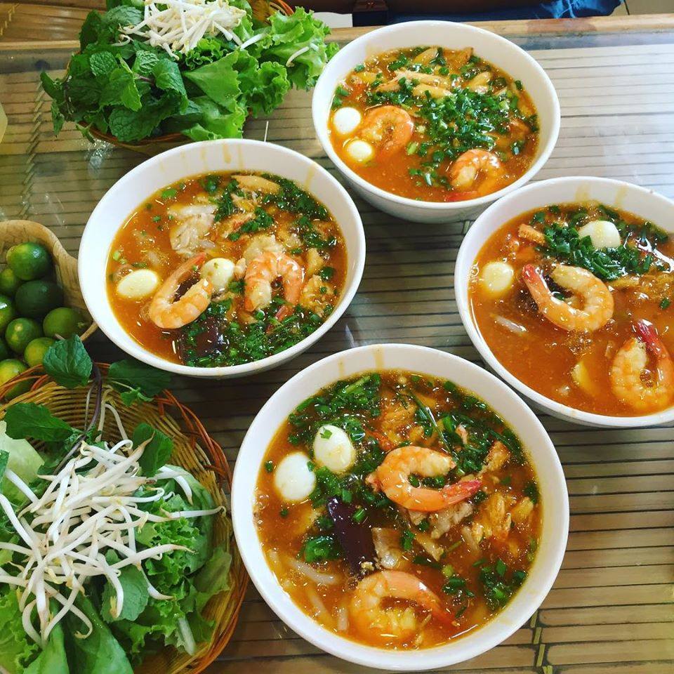 Ảnh: Bánh canh ghẹ Út Còi