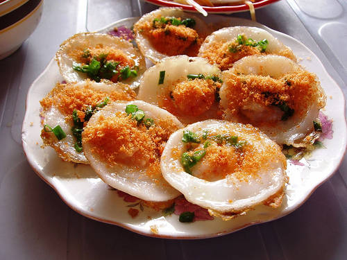 banh-canh-hu-tieu-dam-huong-vi-bien-vung-tau-ivivu-4