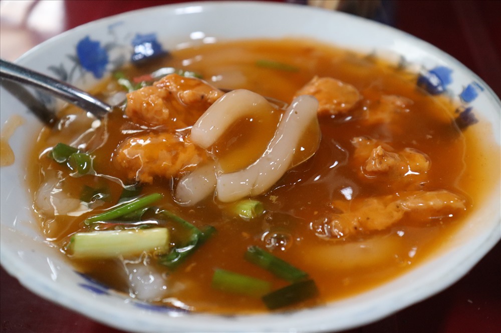 Hương vị đặc trưng của bánh canh Nam Phổ