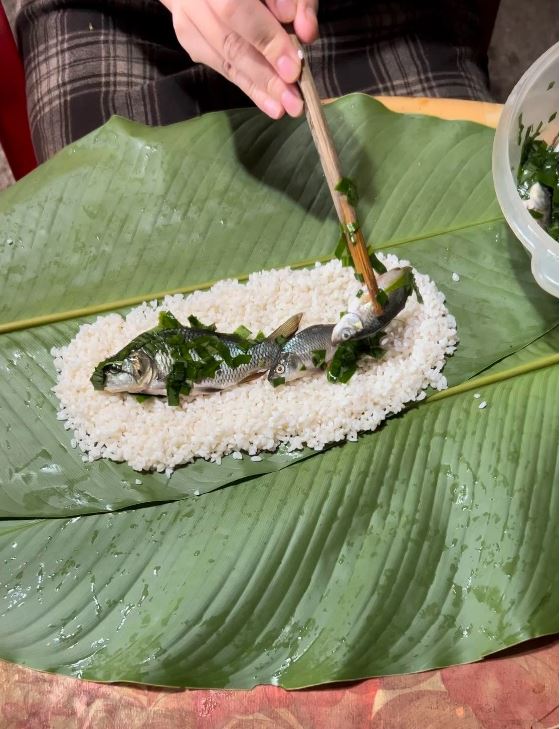 bánh chưng nhân cá chép