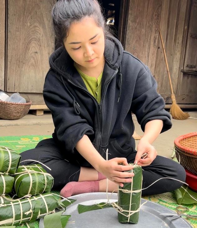 bánh chưng nhân cá chép