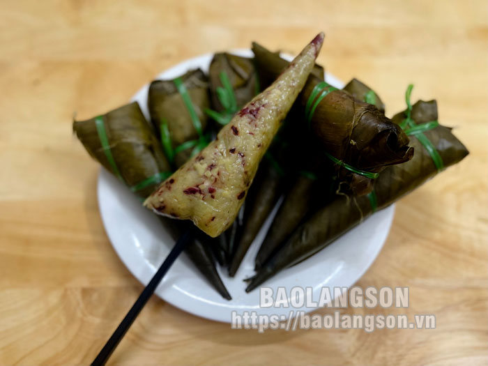 Bánh coóc mò sau khi luộc chín