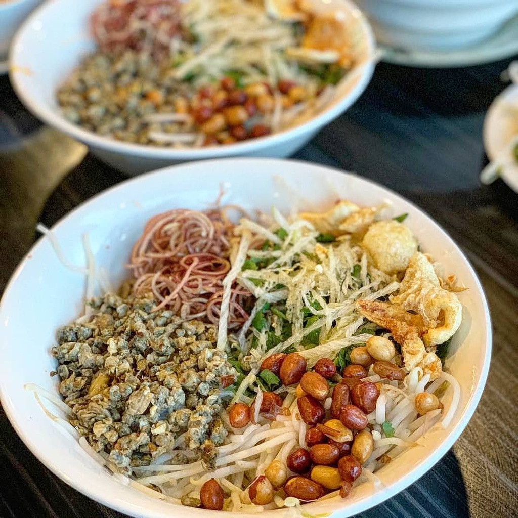banh-dap-hen-xao-va-cac-mon-hen-tham-dam-huong-vi-mien-trung-ivivu-5 banh-dap-hen-xao-va-cac-mon-hen-tham-dam-huong-vi-mien-trung-ivivu-5