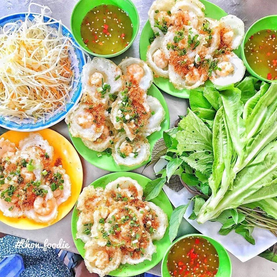 Bánh khọt Vũng Tàu tại quán cô Hoàng cô Bắc