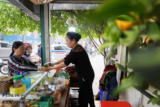 Nơi khởi nghiệp bánh khúc Hà Nội đầu tiên tại Nguyễn Công Trứ
