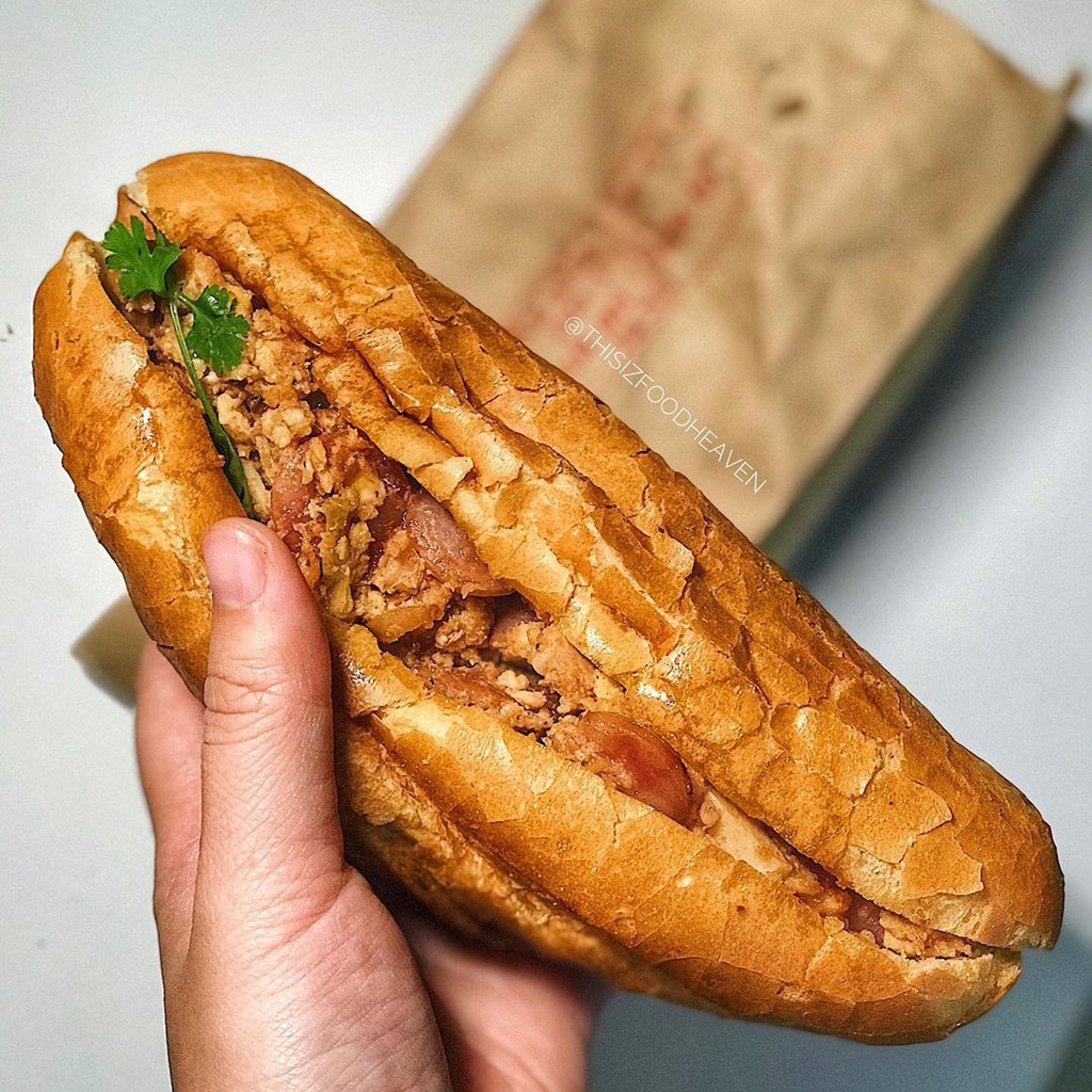 banh-mi-bot-loc-va-nhung-mon-banh-mi-doc-dao-cua-am-thuc-viet-ivivu-4 banh-mi-bot-loc-va-nhung-mon-banh-mi-doc-dao-cua-am-thuc-viet-ivivu-4