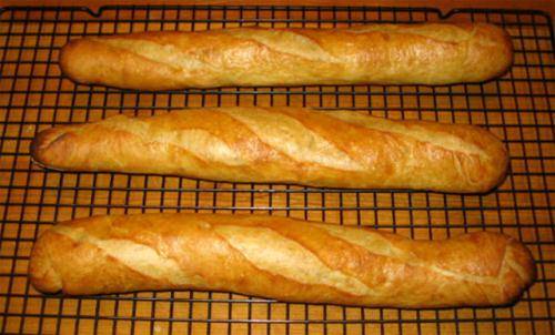 Baguette của Pháp là tiền thân bánh mì Việt Nam