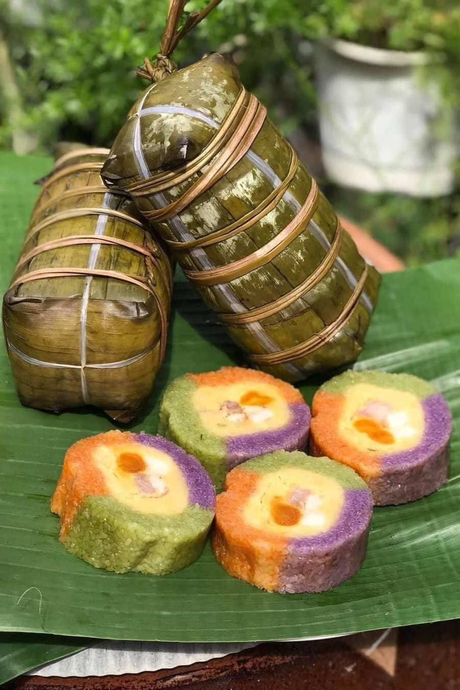 Bánh tét Trà Cuôn miền Tây độc đáo