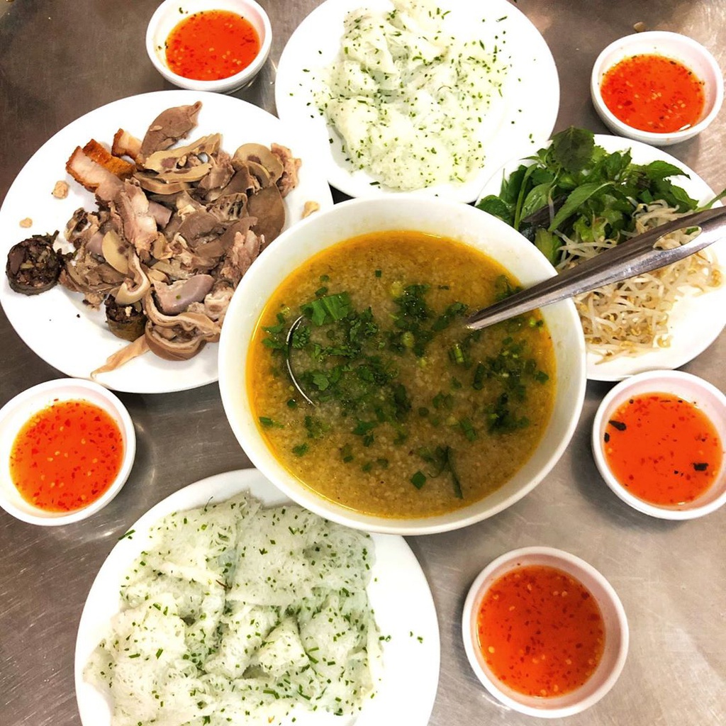 Bánh mì lagu Quy Nhơn thơm ngon