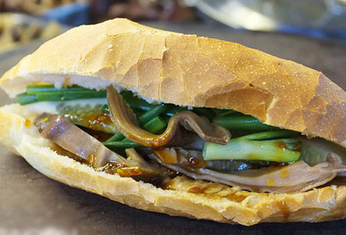 banhmiphalau1 Bánh mì phá lấu