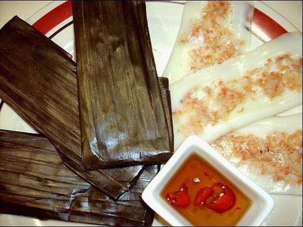 Bánh nậm Huế - Đặc sản ẩm thực Huế