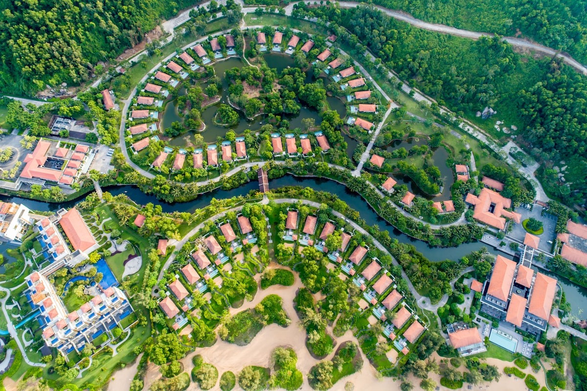 Banyan Tree Lăng Cô