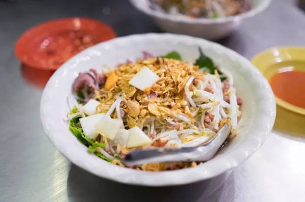 Bún chả và bún bò đặc sản ẩm thực Hà Nội