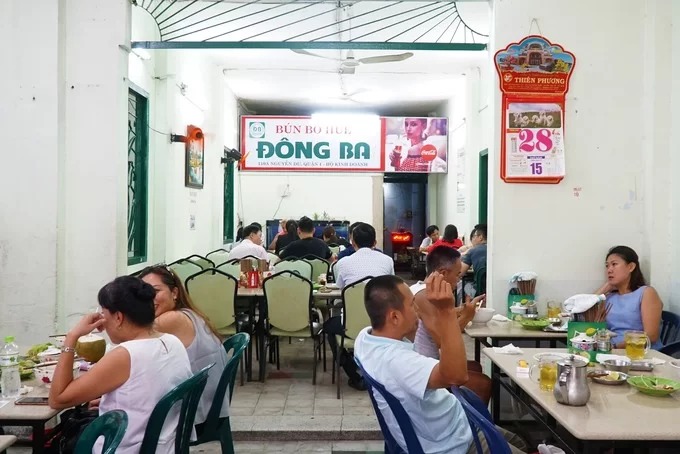Bún bò Huế Sài Gòn tại quán Bún bò Hẻm đường Trần Quang Diệu quận 3